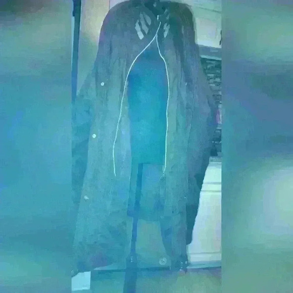 Coogi puffer jacket 4X. Vintage coogi. Perfect condition. Beautiful stylish jack - Picture 9 of 13